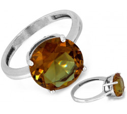 Srebrny pierścionek z okrągłym kamieniem