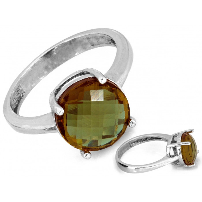 Elegancki srebrny pierścionek, idealny na prezent