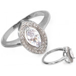 Srebrny pierścionek pr. 0.925 – elegancja i jakość