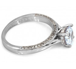 Pierścionek srebrny z oczkiem z cyrkonią