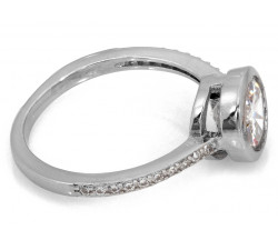 Pierścionek srebrny z cyrkoniami