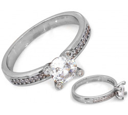 Srebrny pierścionek 0.925