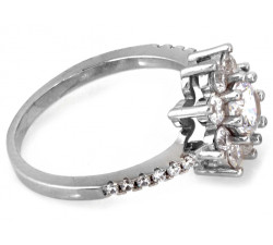 Elegancki srebrny pierścionek z próby 0.925