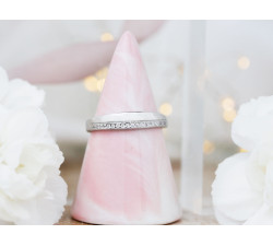 Srebrny pierścionek, klasyczny wzór na prezent