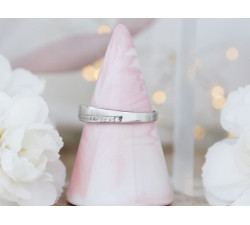 Srebrny pierścionek, klasyczny wzór na prezent