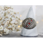 Srebrny pierścień z markazytami i cyrkoniami oksydowany