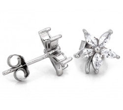 Srebrne kolczyki kwiatki z cyrkoniami na sztyfcie