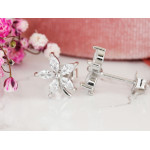 Srebrne kolczyki kwiatki z cyrkoniami na sztyfcie