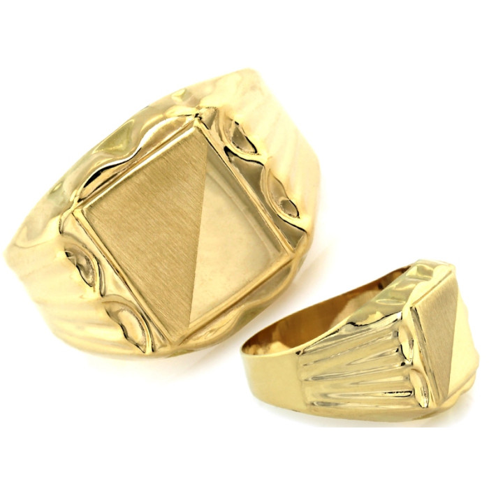 Złoty pierścionek męski - klasyczny wybór na prezent