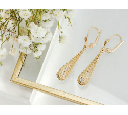 Złote kolczyki długie ażurowe maczugi