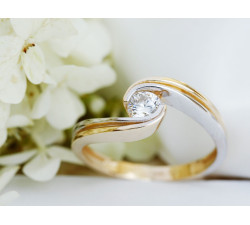 Złoty pierścionek 7.6mm, próba 585/14k, elegancki design