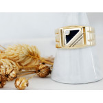 Złoty pierścionek z cyrkonią