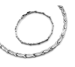 Biały złoty zestaw biżuterii z naszyjnikiem i bransoletką