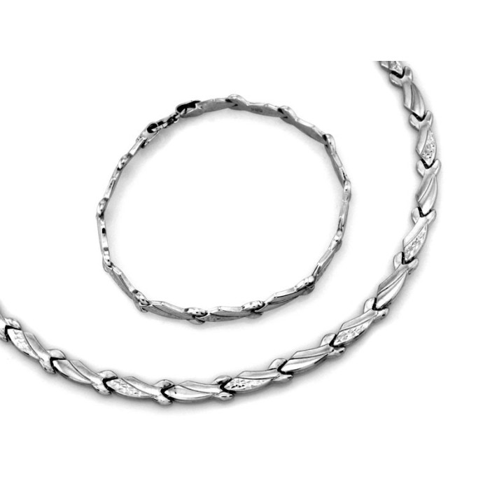 Biały złoty zestaw biżuterii z naszyjnikiem i bransoletką