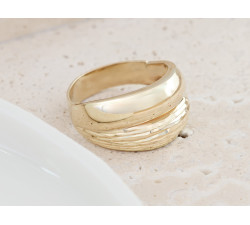 Duży złoty pierścionek  585 błyszczący na elegancko szeroki s