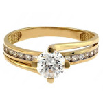 Złoty pierścionek zaręczynowy 585 z białymi cyrkoniami