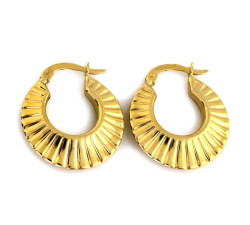 Złote kolczyki angielski