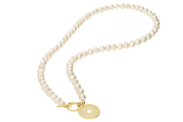 naszyjnik z perłami